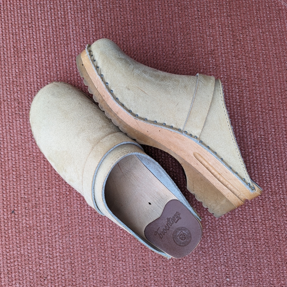Troentorp Clogs Vanilla Suede Sz 38